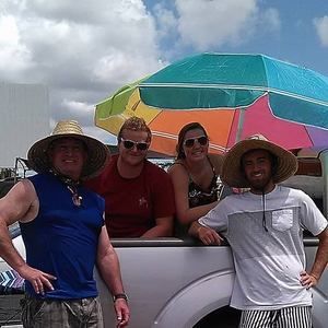 Meet your Posher, Dennis